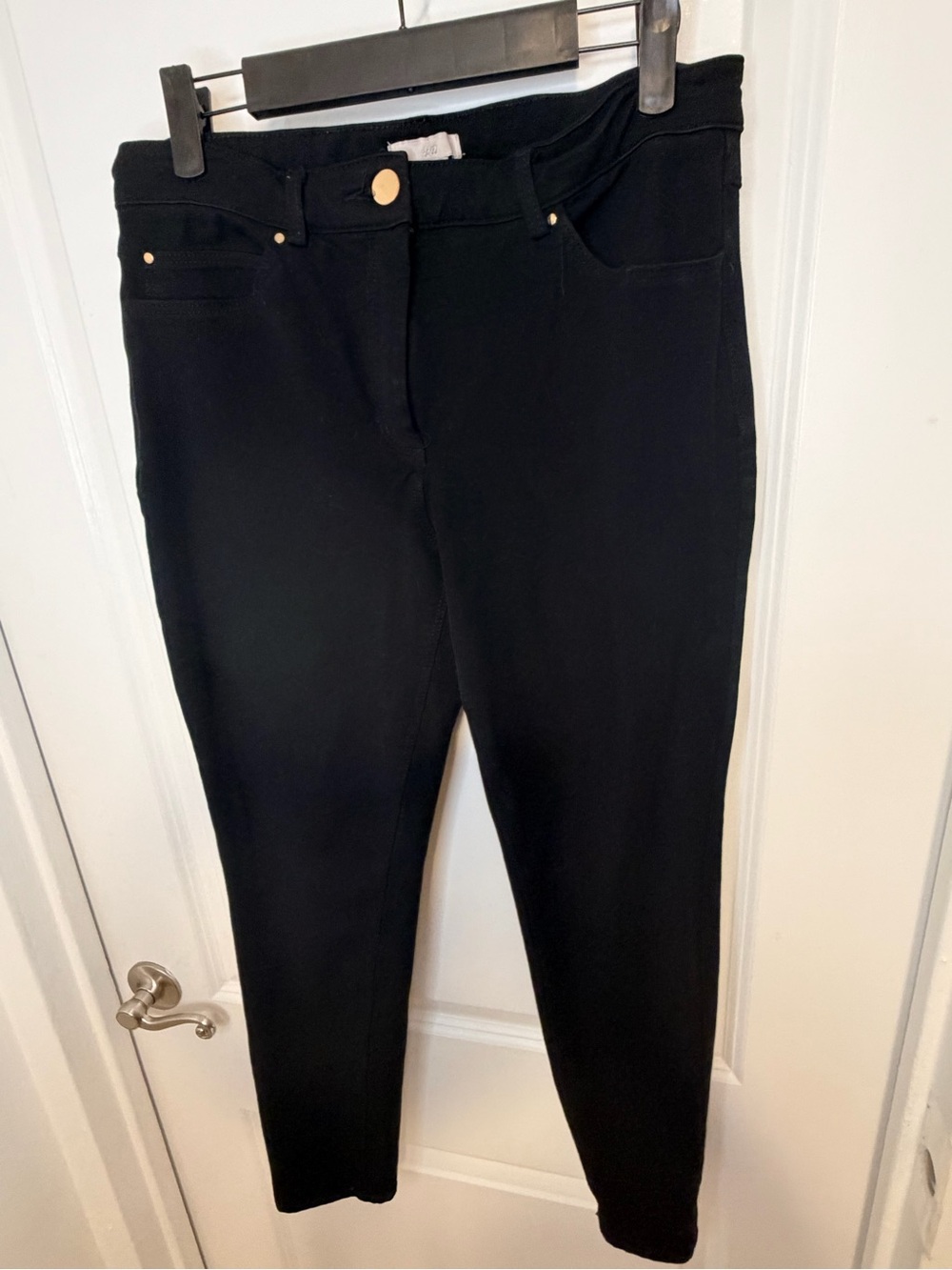 H&M Black Skinny Jeans with Gold-Tone Accents
